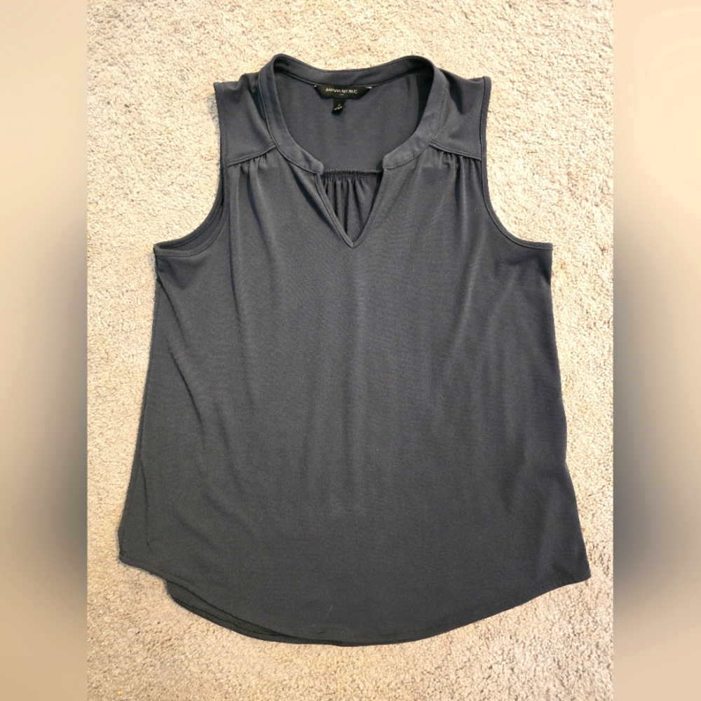 Women's Banana Republic Sleeveless Top - Gray Sz S